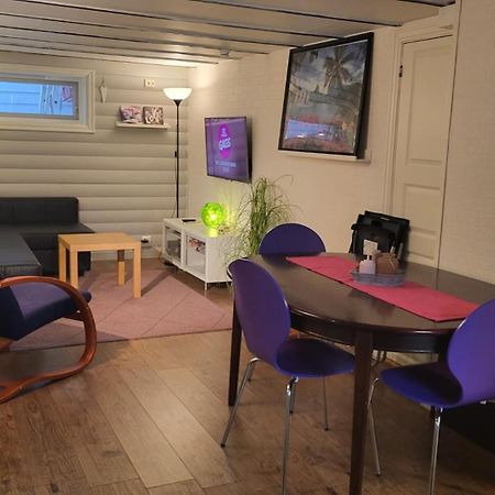 Fin Leilighet I Stille Og Rolig Omrade Med Gratis Privat Parkering! Stavanger Exterior foto